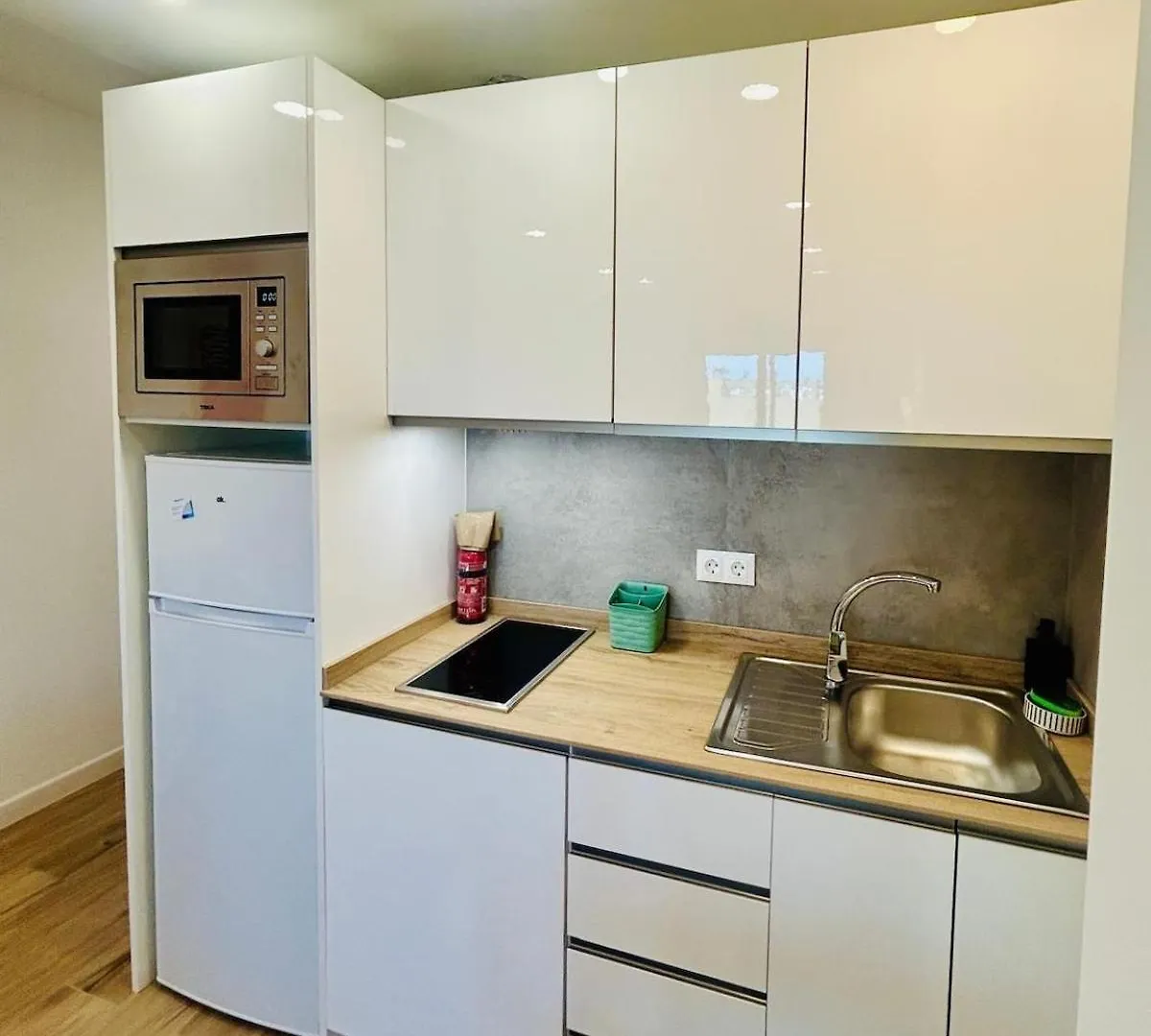 Apartment Chic Central Studio Premiere Torremolinos Spain