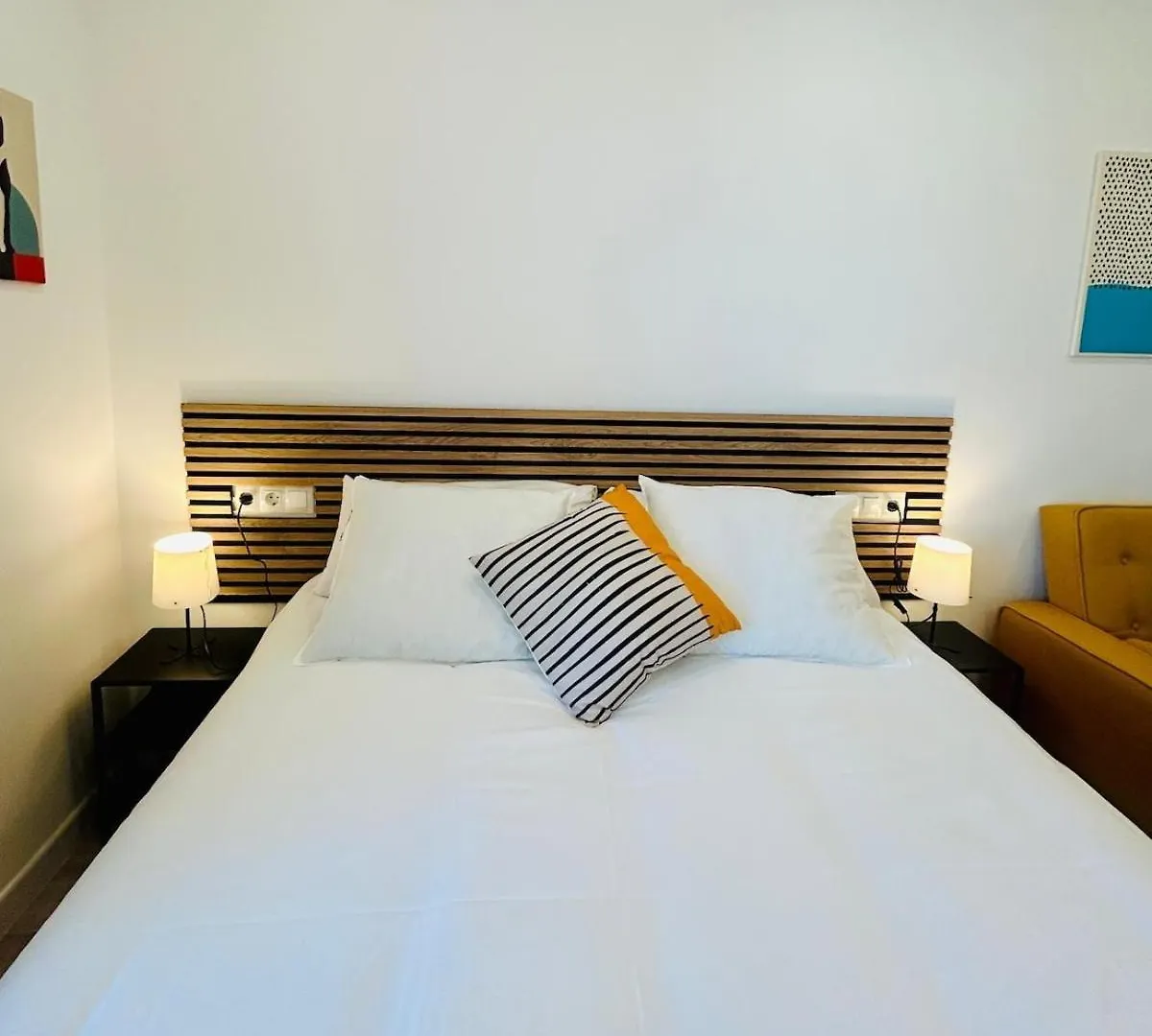 Chic Central Studio Premiere Torremolinos Apartment