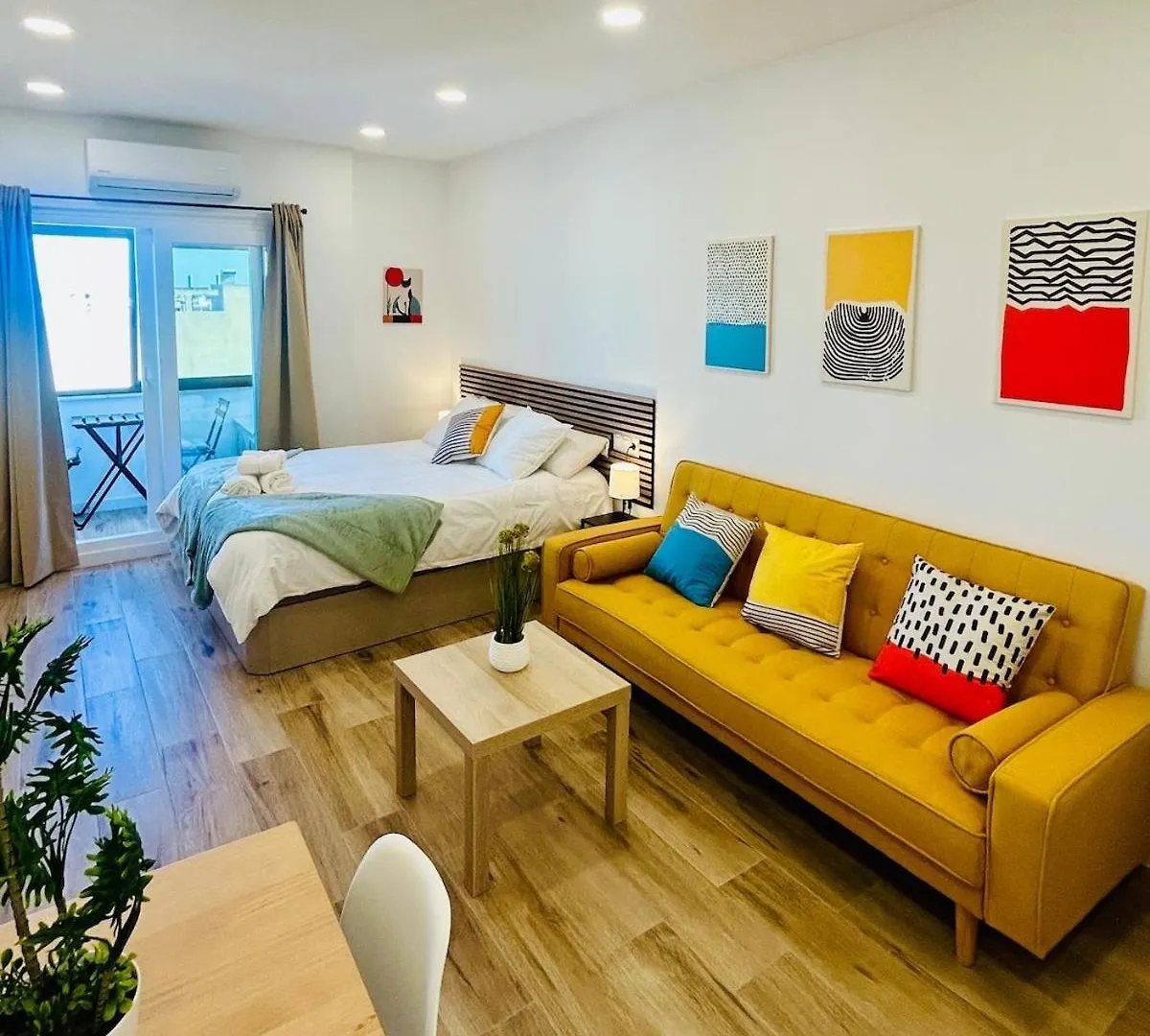 Chic Central Studio Premiere Torremolinos