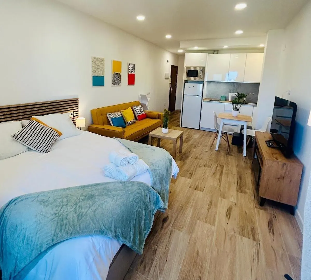 Chic Central Studio Premiere Torremolinos
