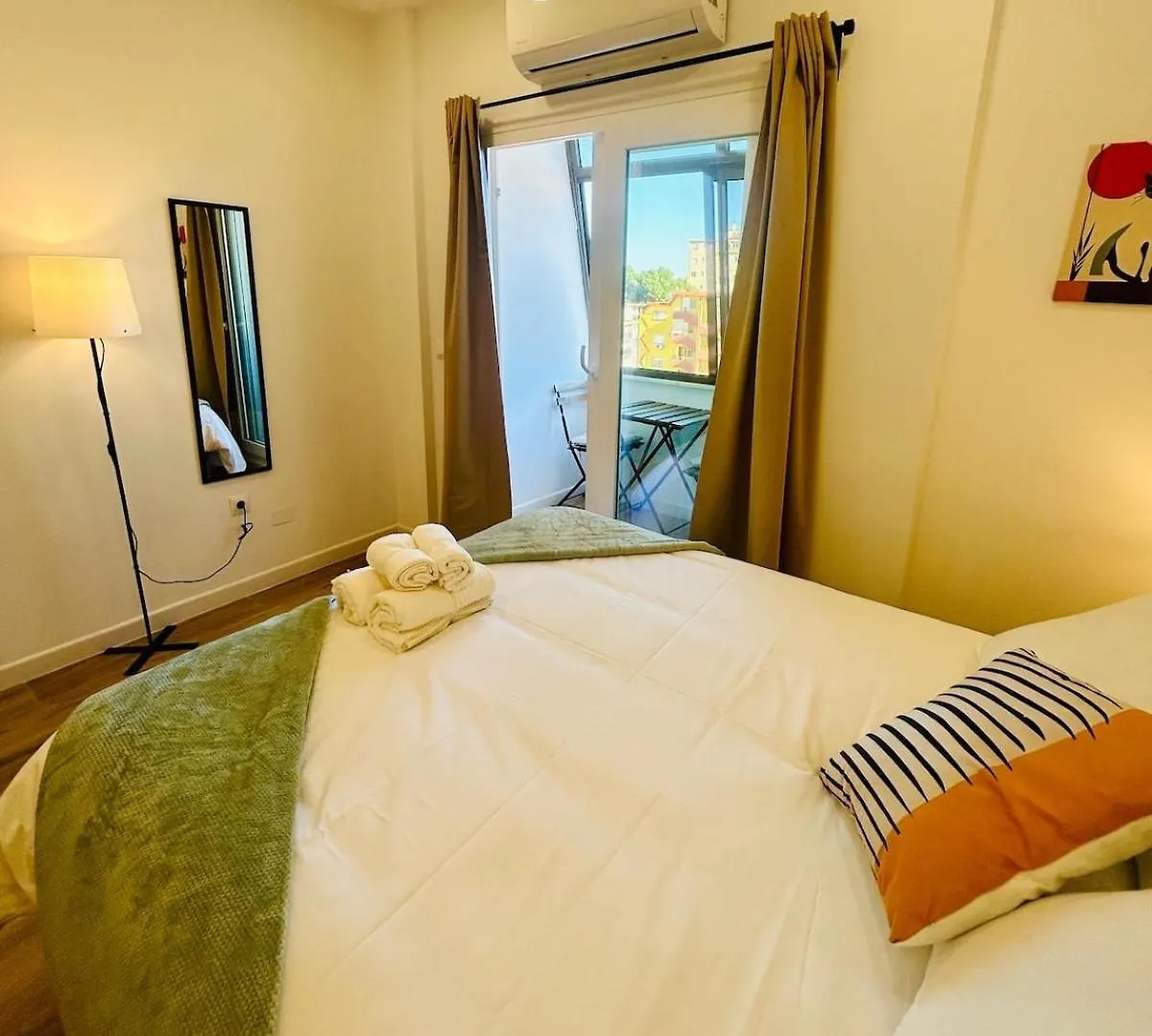 Chic Central Studio Premiere Torremolinos Apartamento